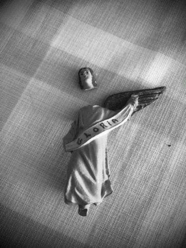 Deep In Grey : Gloria